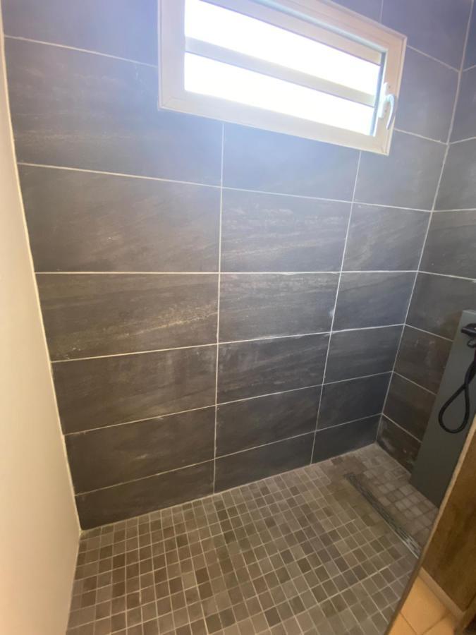 Appartement F2 Avec Piscine 圣安德烈 外观 照片